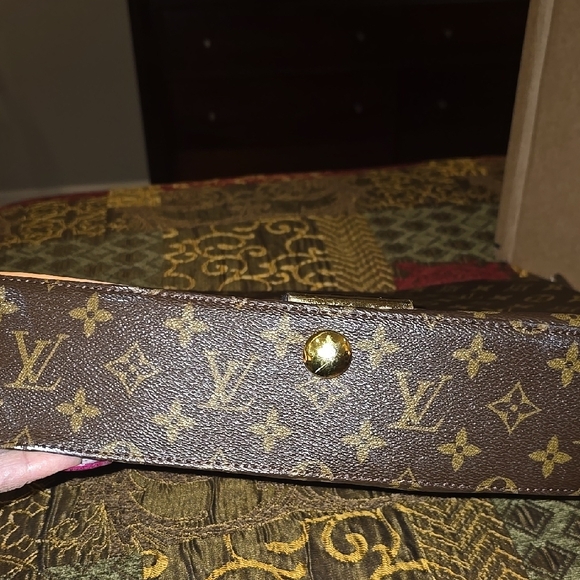 LV Dark Brown Monogram Messenger Bag - Picture 6 of 8